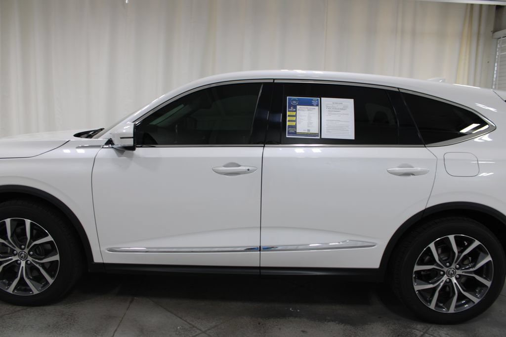 Used 2023 Acura MDX w/ Technology Package FWD image 6