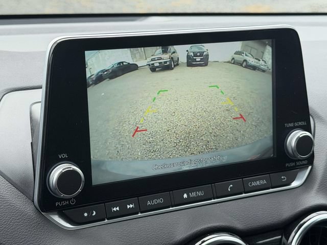 Used 2025 Nissan Sentra SV FWD image 2