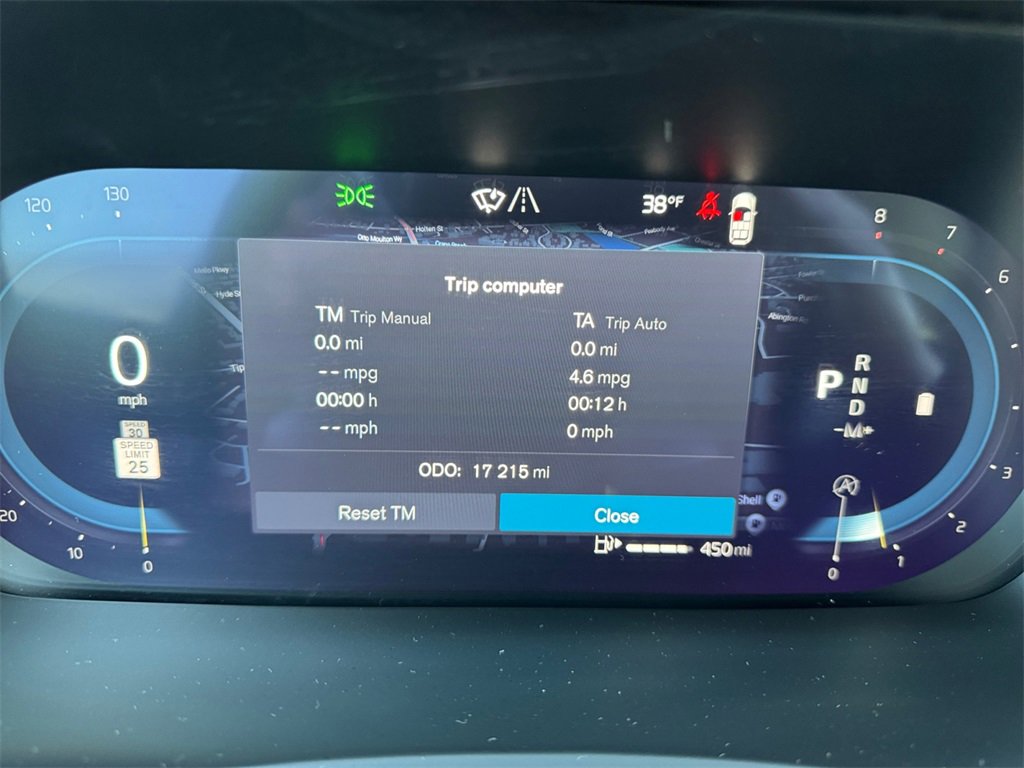 Certified 2025 Volvo XC90 B5 Plus image 25