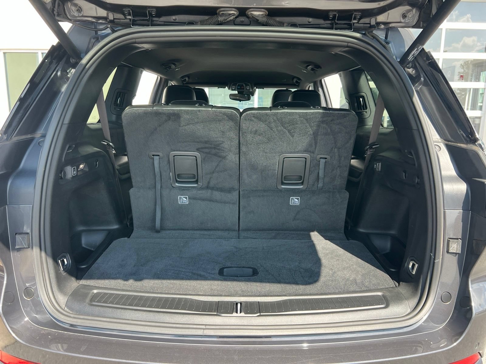 Used 2021 Jeep Grand Cherokee L Laredo RWD image 37