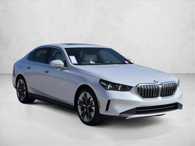 New 2026 BMW 530i RWD image 6