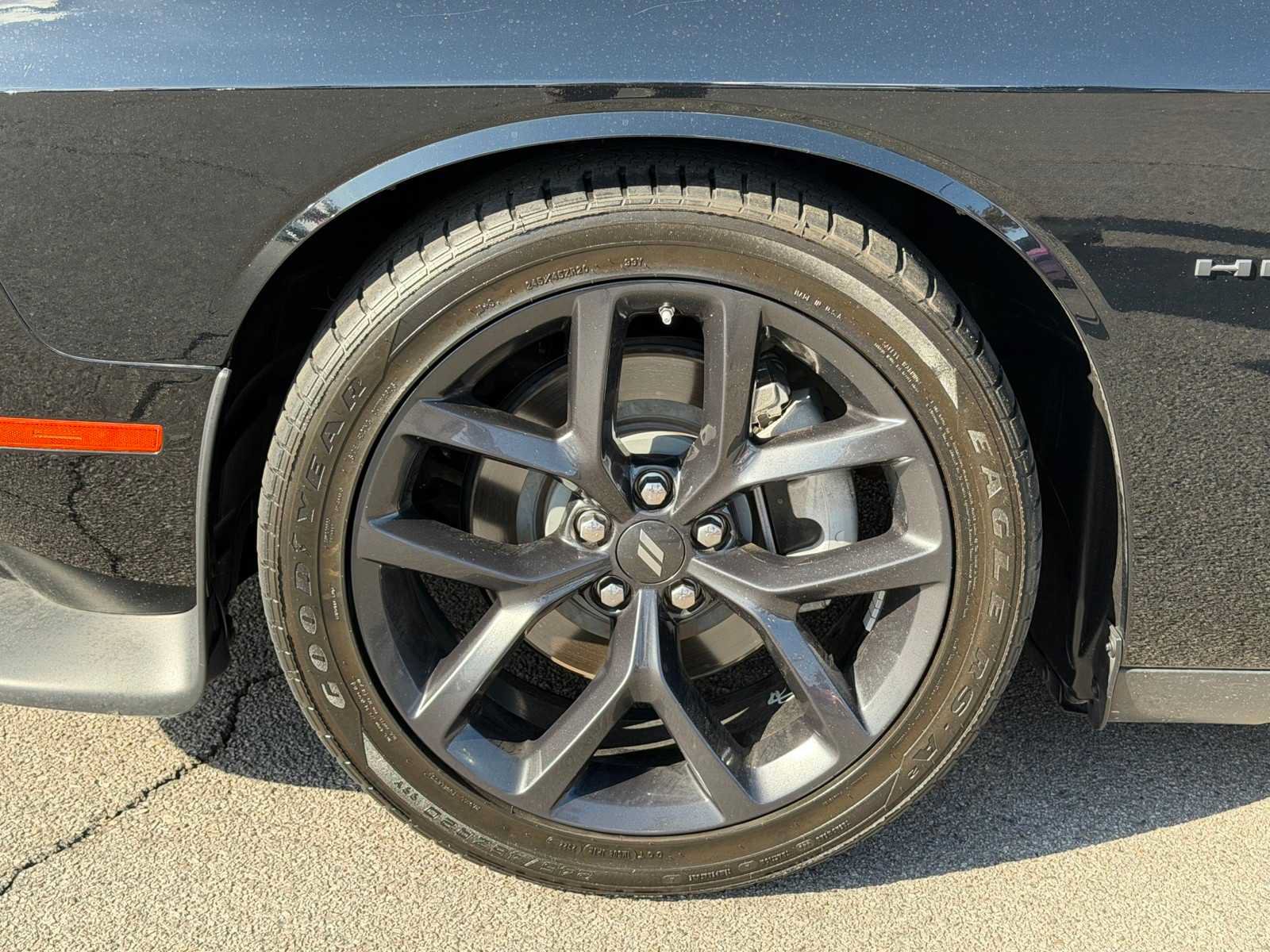 Used 2022 Dodge Challenger R/T w/ Blacktop Package RWD image 30