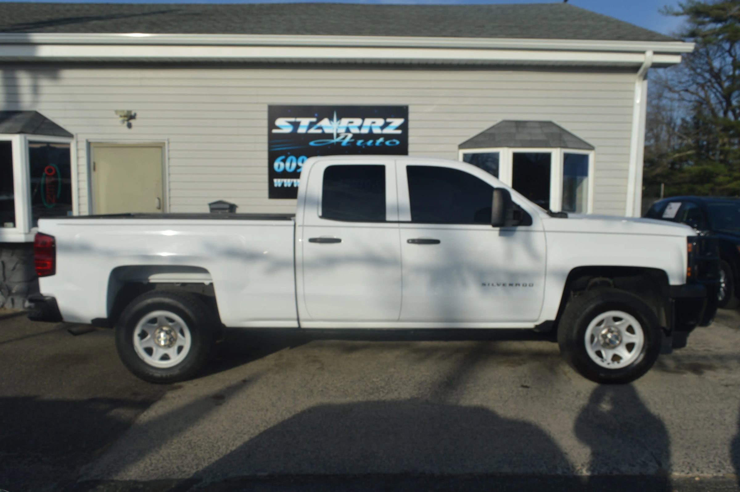 Used 2015 Chevrolet Silverado 1500 W/T w/ Trailering Package RWD image 6