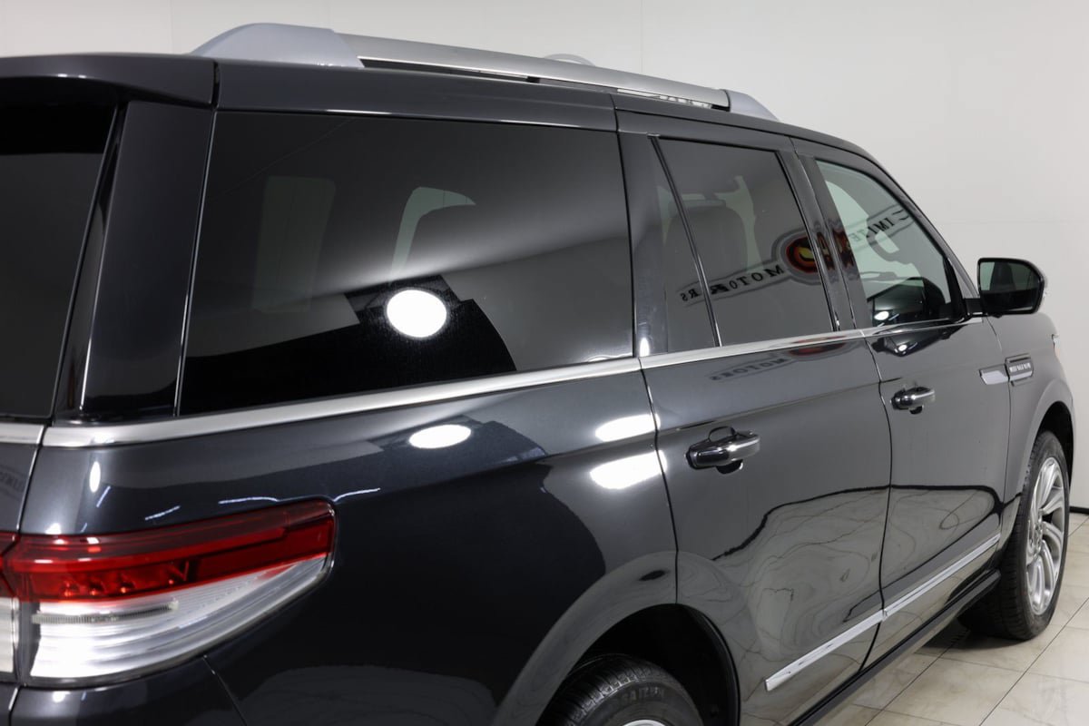 Used 2023 Lincoln Navigator Reserve AWD/4WD image 47