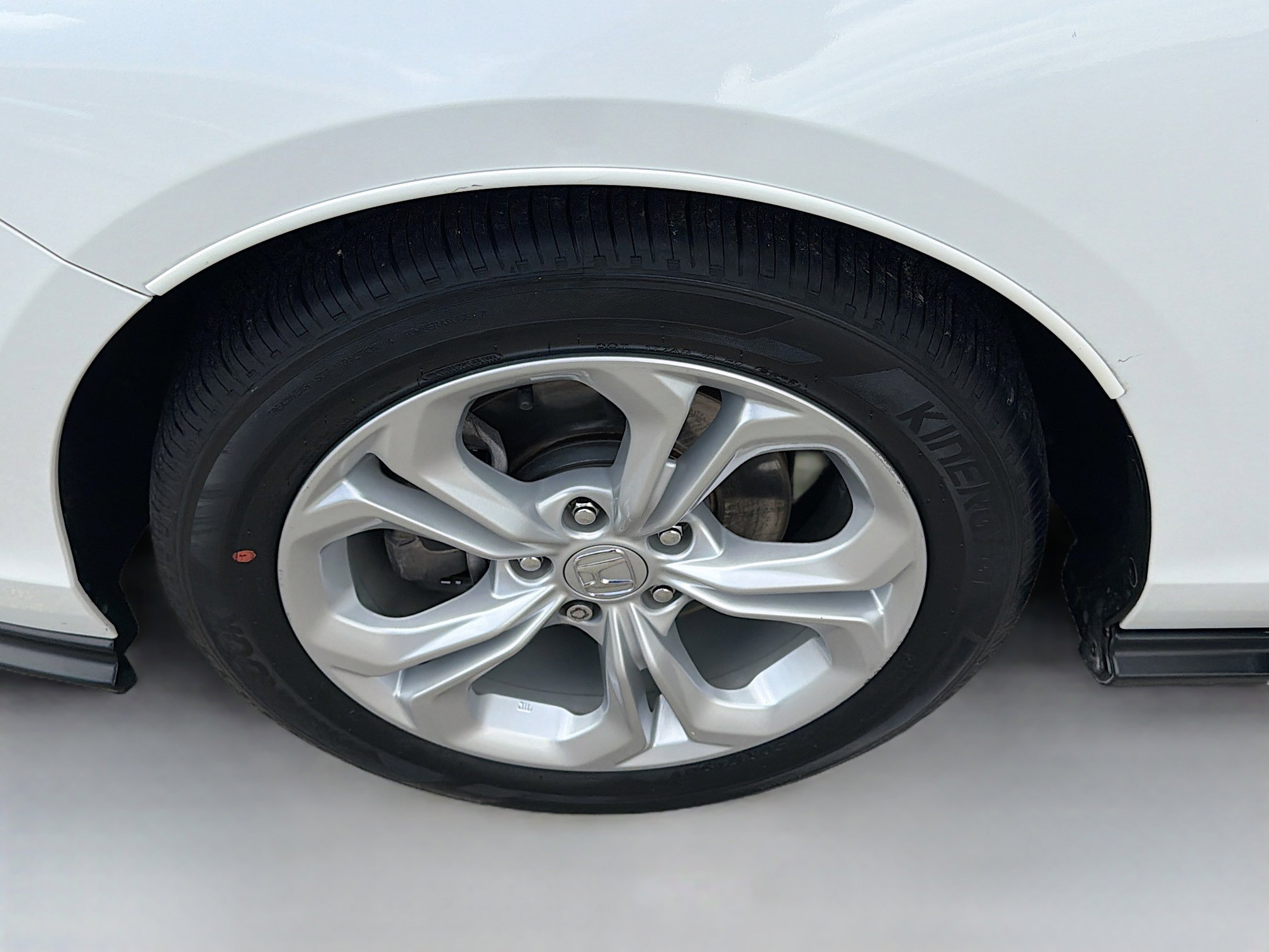 Certified 2024 Honda Accord LX image 35