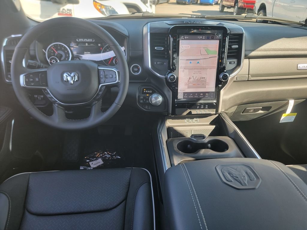 New 2026 RAM 1500 Laramie AWD/4WD image 10