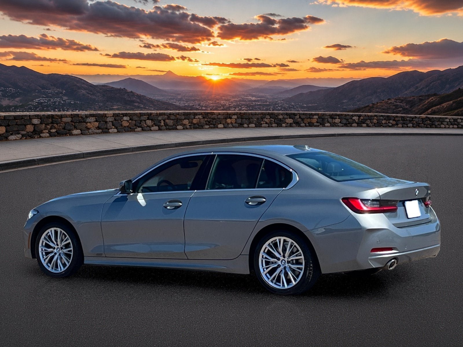 Used 2024 BMW 330i Sedan RWD image 4
