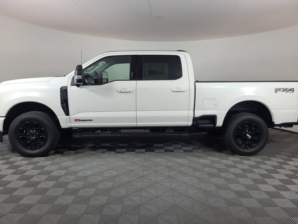 New 2026 Ford F250 Lariat w/ Black Appearance Package AWD/4WD image 6
