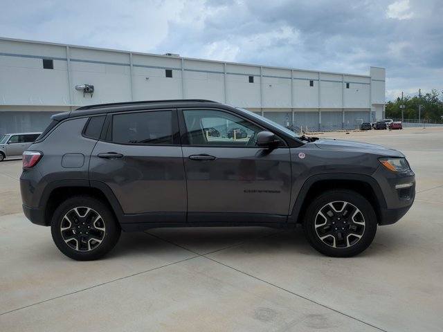 Used 2020 Jeep Compass Trailhawk AWD/4WD image 4