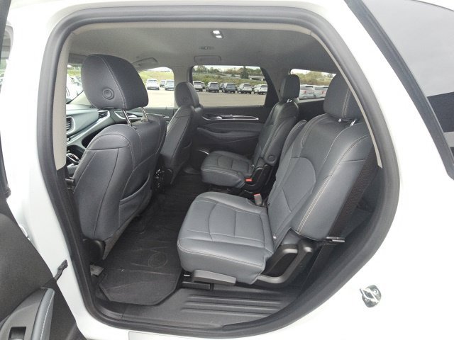 Used 2019 Buick Enclave Essence w/ LPO, Luxury Package AWD/4WD image 13