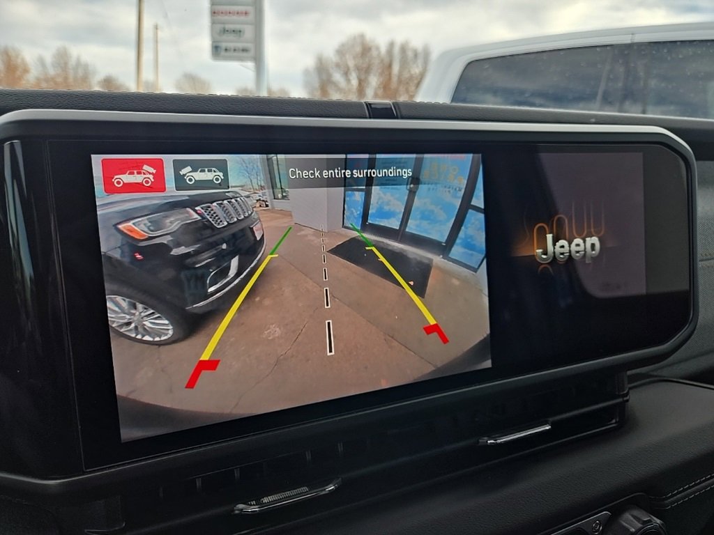 Used 2024 Jeep Wrangler Sahara w/ Technology Group image 58