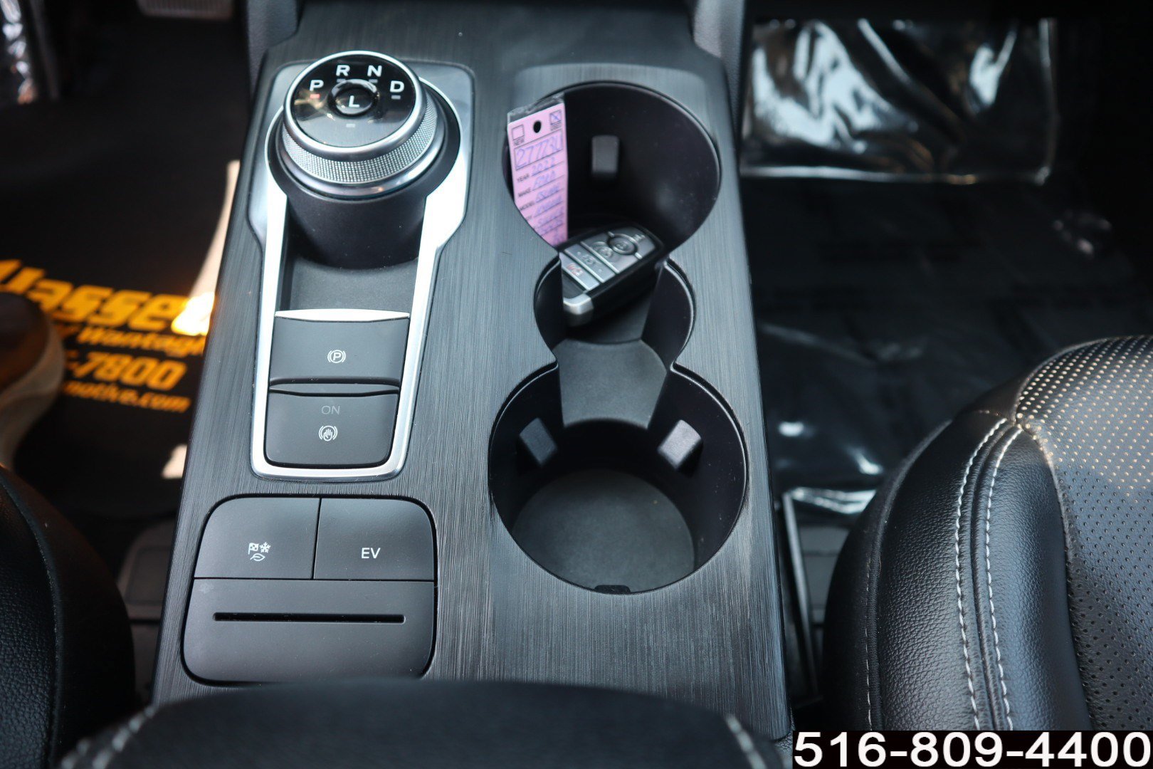 Used 2022 Ford Escape SEL w/ Technology Package FWD image 18
