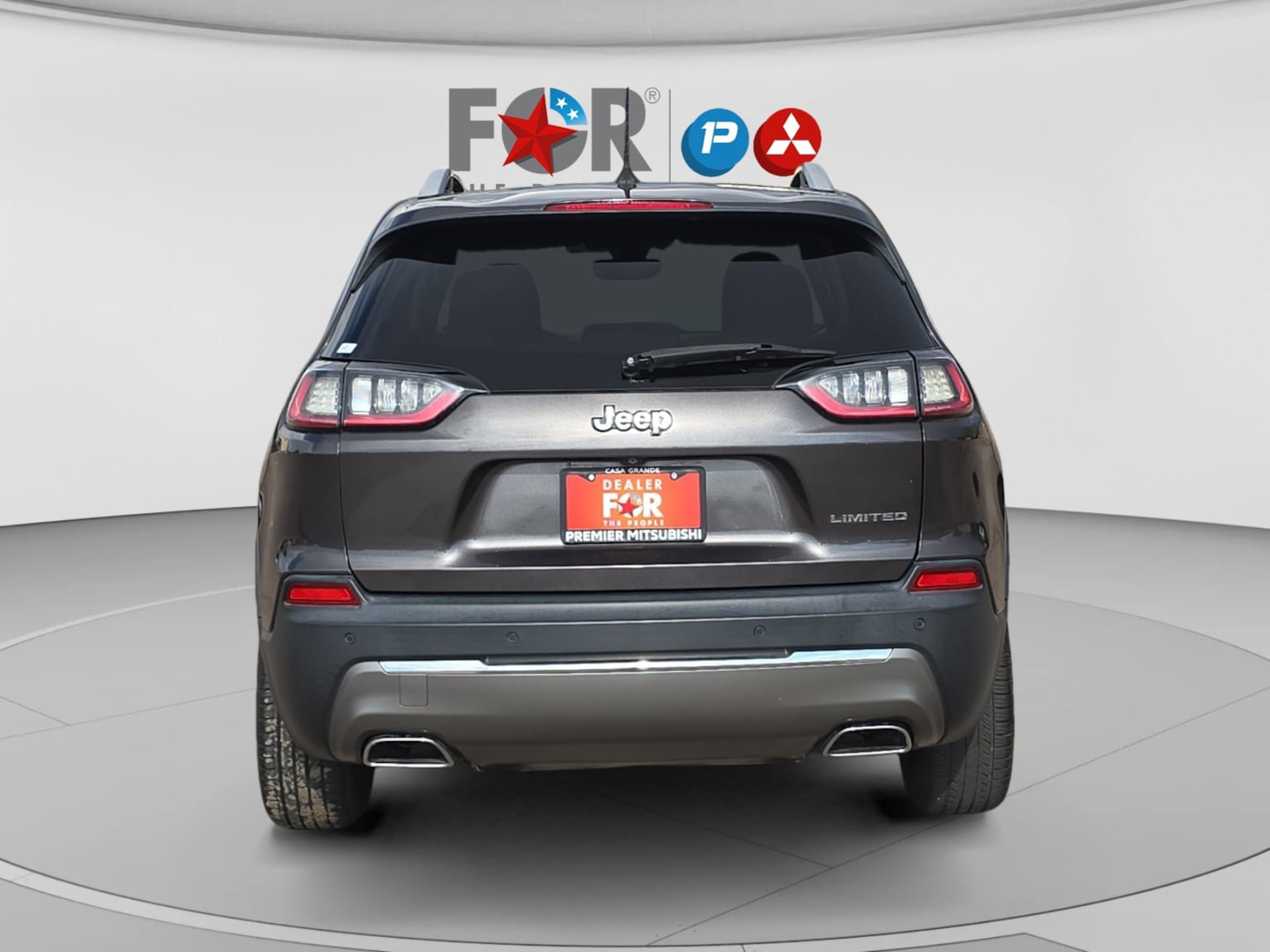 Used 2019 Jeep Cherokee Limited FWD image 4
