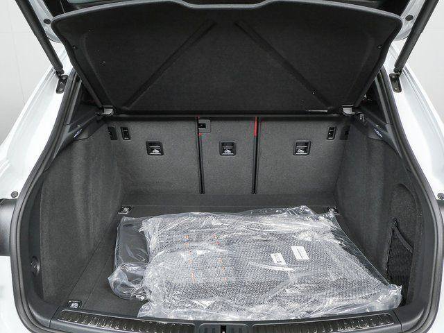 New 2026 Porsche Macan S AWD/4WD image 30