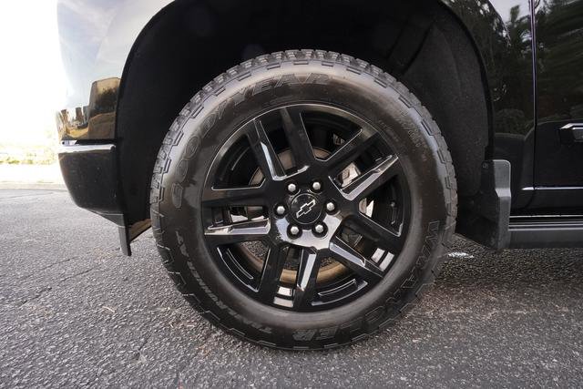 Used 2024 Chevrolet Silverado 1500 High Country w/ Midnight Edition image 39