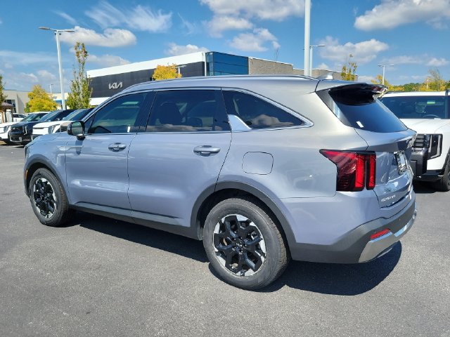 Certified 2024 Kia Sorento S w/ Panoramic Sunroof Package FWD image 7