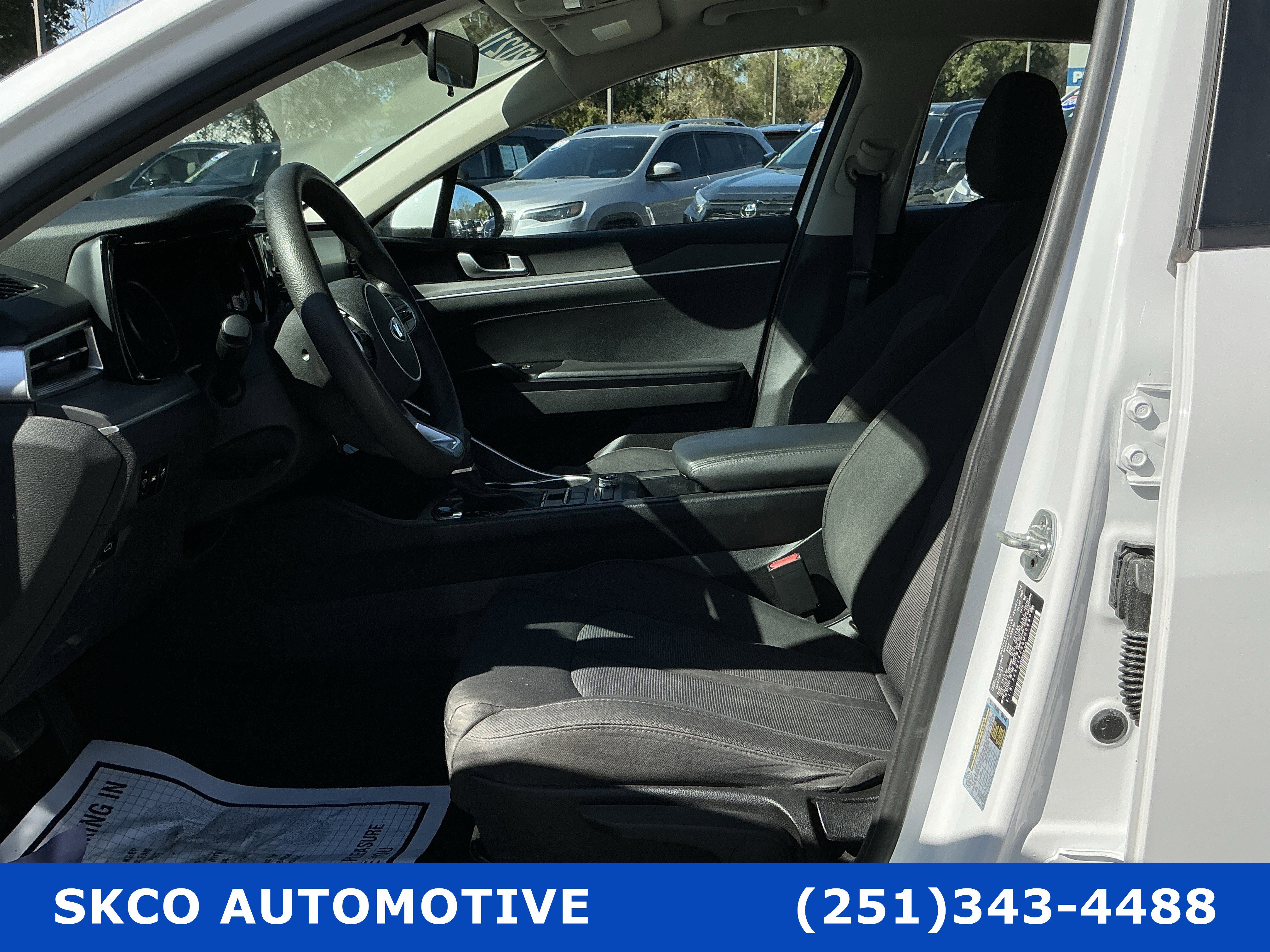 Used 2021 Kia K5 LXS image 11