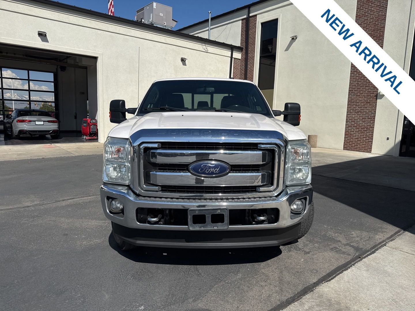 Used 2016 Ford F350 Lariat w/ Lariat Ultimate Package AWD/4WD image 2