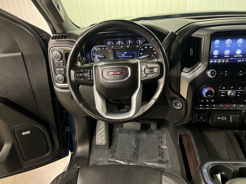 Used 2019 GMC Sierra 1500 SLT w/ SLT Premium Plus Package AWD/4WD image 18