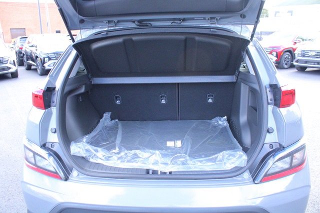Used 2023 Hyundai Kona SEL w/ Cargo Package image 18