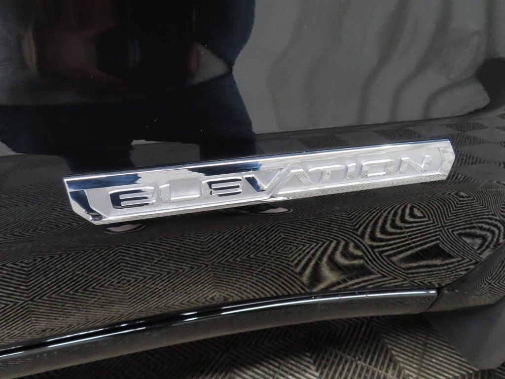 Used 2025 GMC Sierra 1500 Elevation image 43