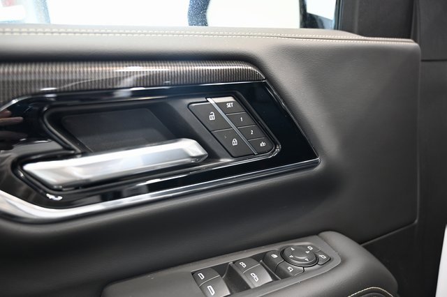 New 2026 GMC Yukon XL Elevation image 24