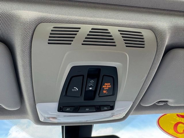 Used 2015 BMW 320i xDrive Sedan image 22