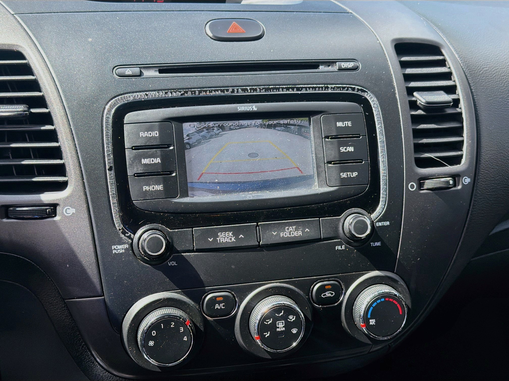 Used 2018 Kia Forte LX w/ LX Rear Camera Package FWD image 13