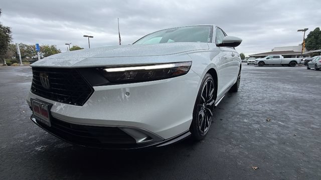 New 2026 Honda Accord Touring image 9