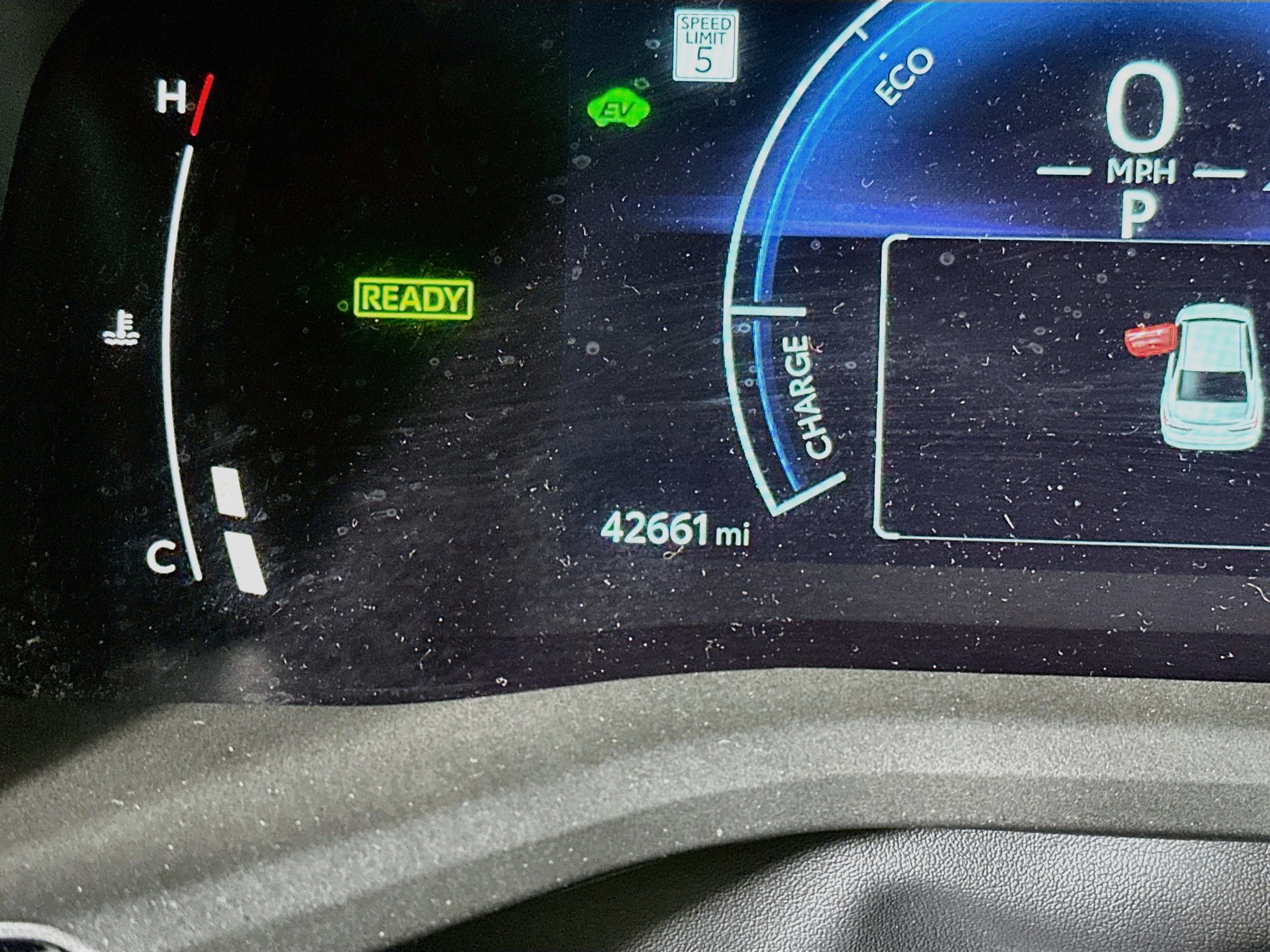 Used 2025 Toyota Camry SE FWD image 19