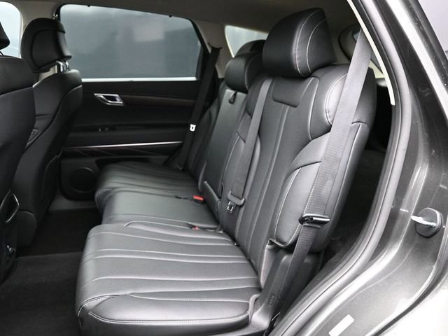 Used 2024 Genesis GV80 2.5T image 43