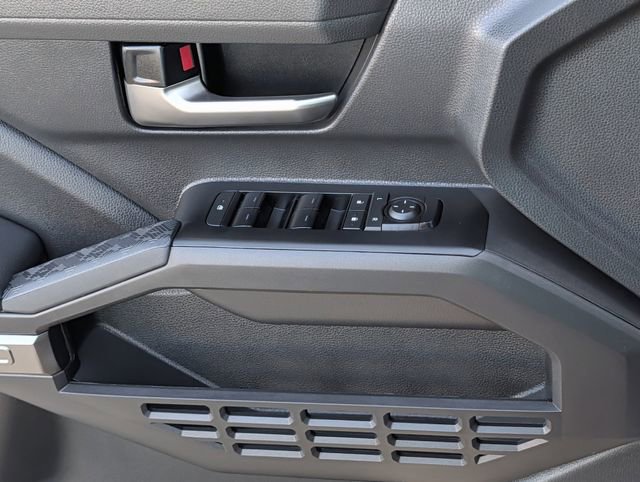 Used 2025 Toyota Tacoma TRD Off-Road AWD/4WD image 25