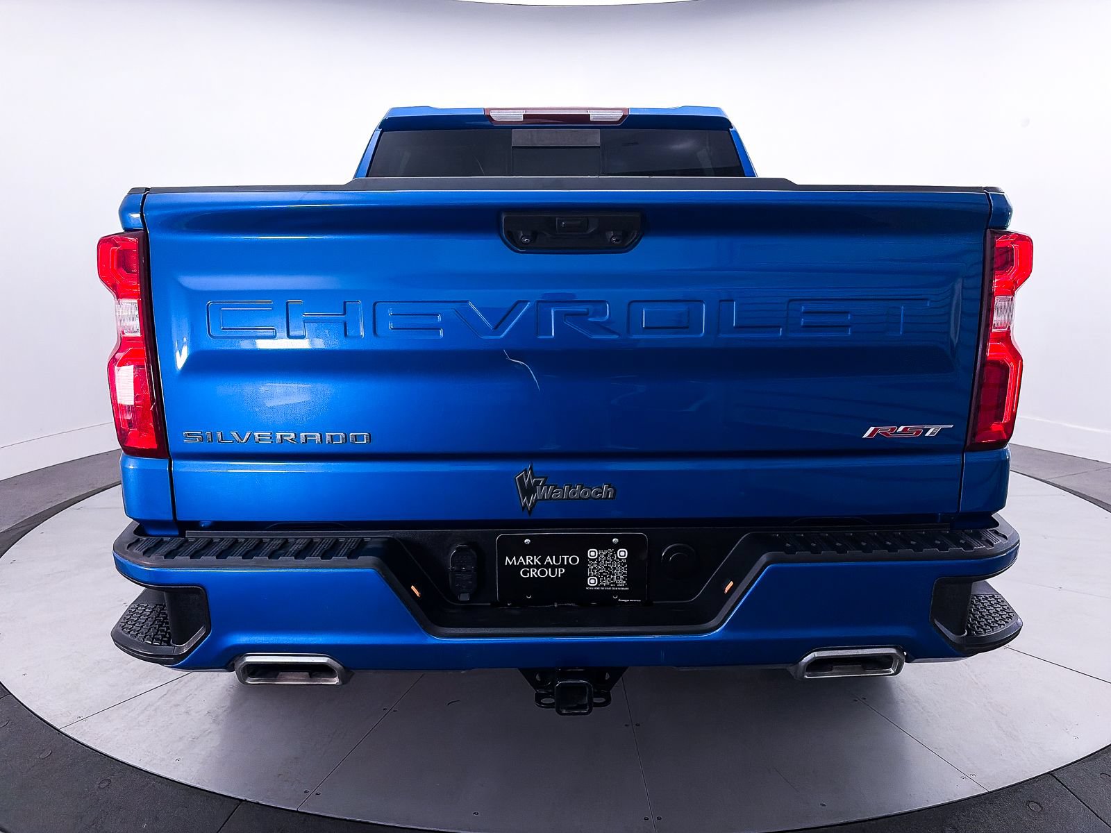 Used 2022 Chevrolet Silverado 1500 RST w/ Convenience Package II AWD/4WD image 14