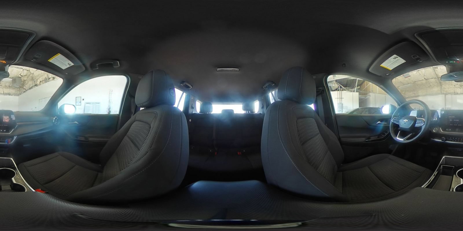 Used 2025 Chevrolet Equinox LT FWD image 42