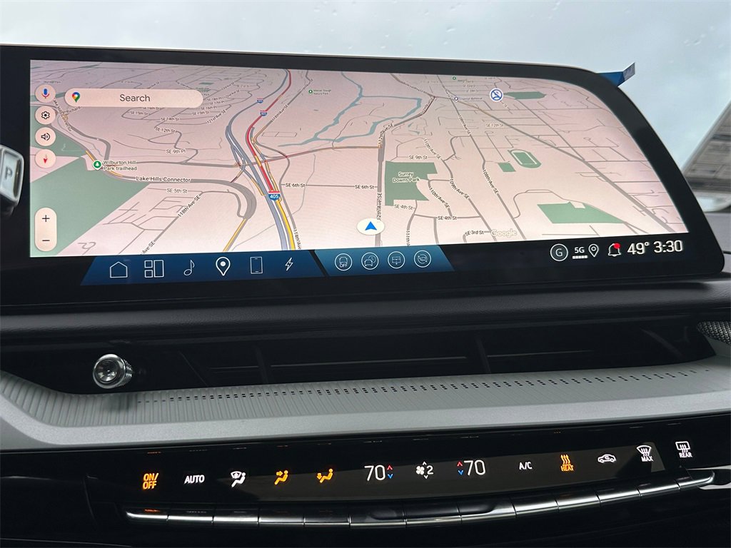 New 2026 Cadillac Optiq Luxury 1 image 27