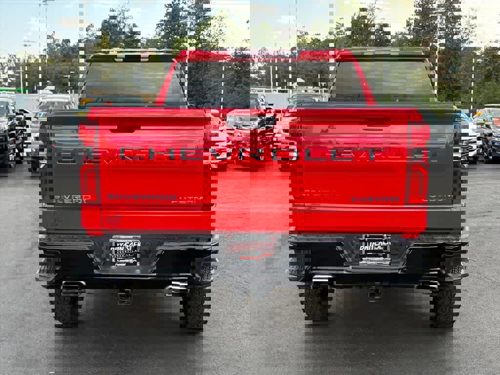 Used 2021 Chevrolet Silverado 1500 Custom Trail Boss w/ LPO, Dark Essentials Package image 28