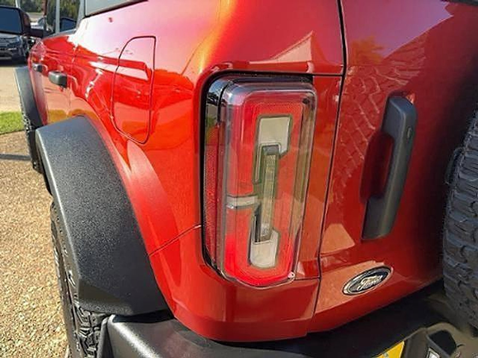 Used 2023 Ford Bronco Wildtrak image 11