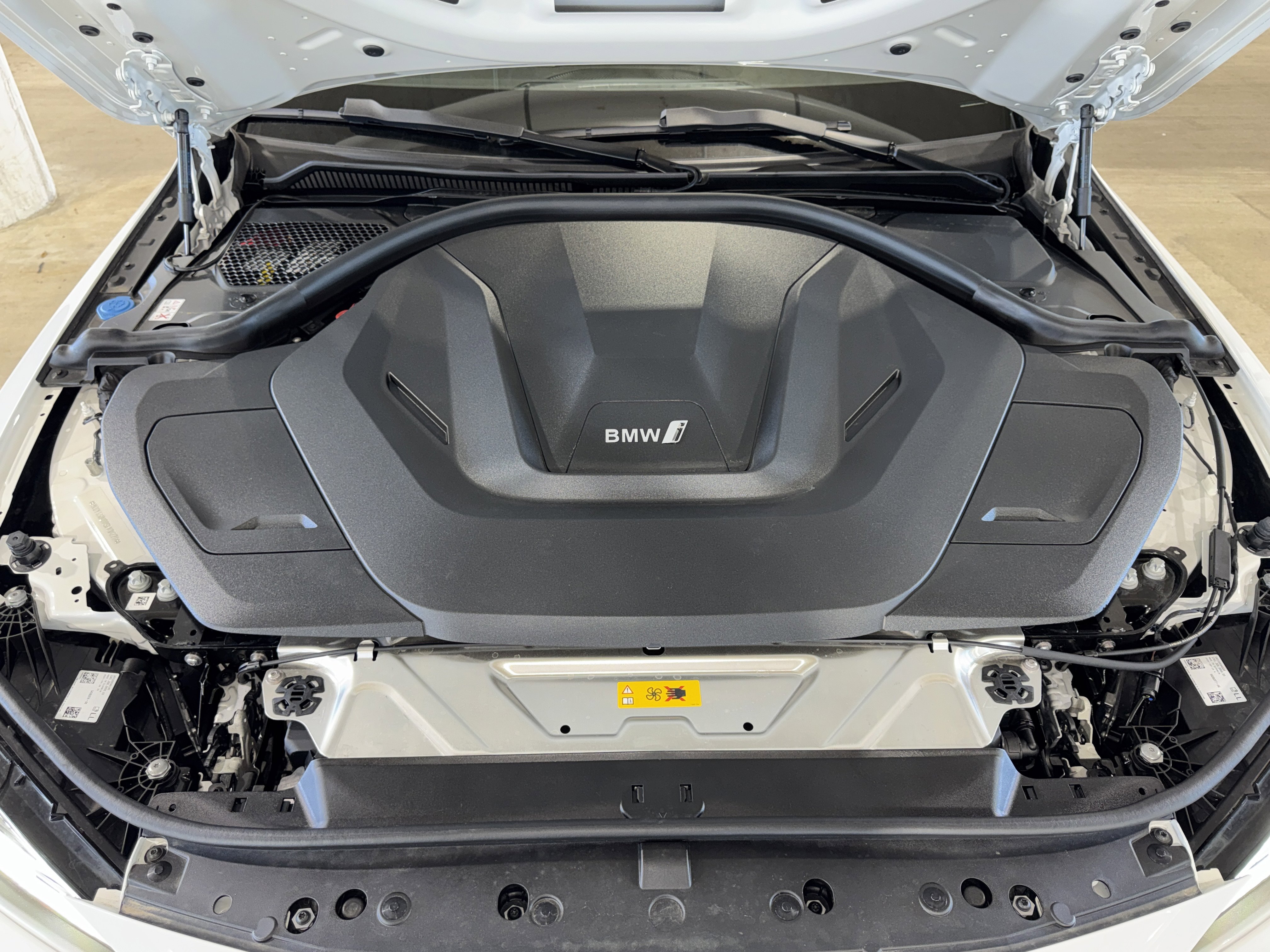 Certified 2025 BMW i4 xDrive40i w/ M Sport Package image 35