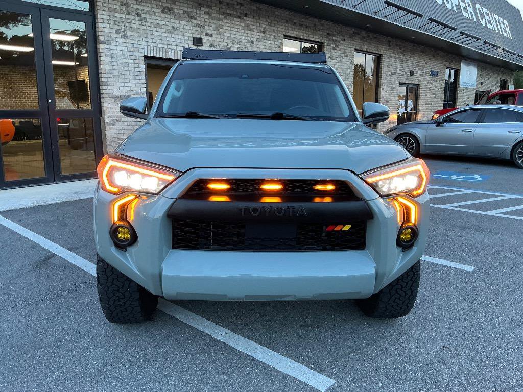 Used 2022 Toyota 4Runner Trail Special Edition AWD/4WD image 6