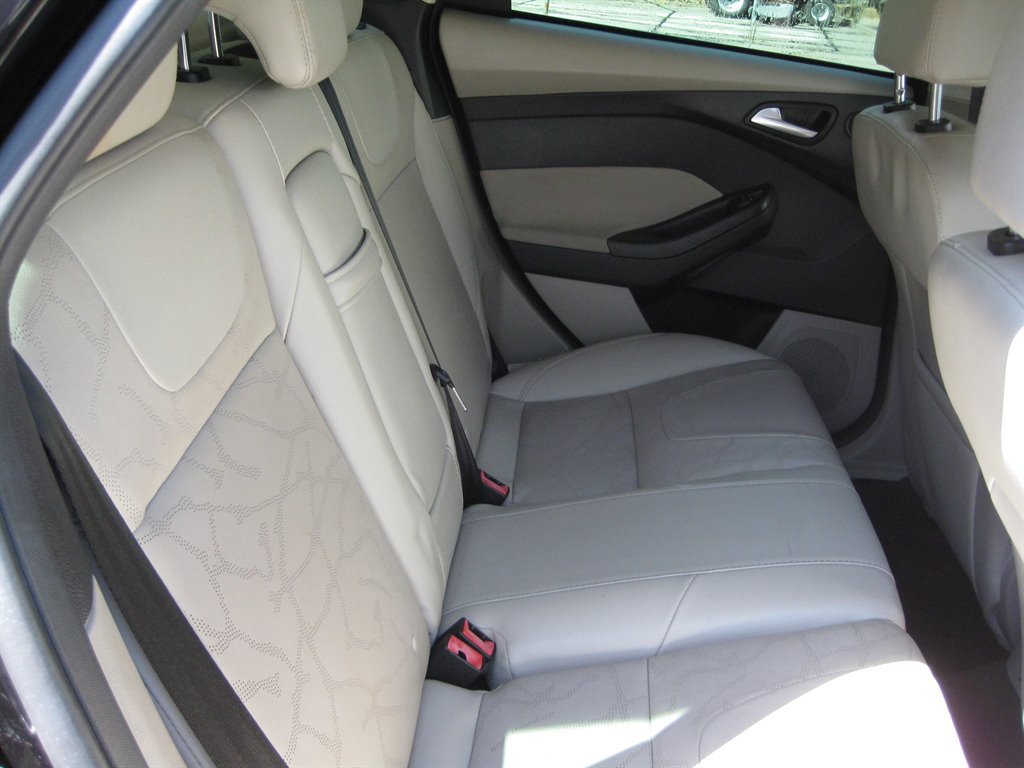 Used 2013 Ford Focus Electric Hatchback image 11