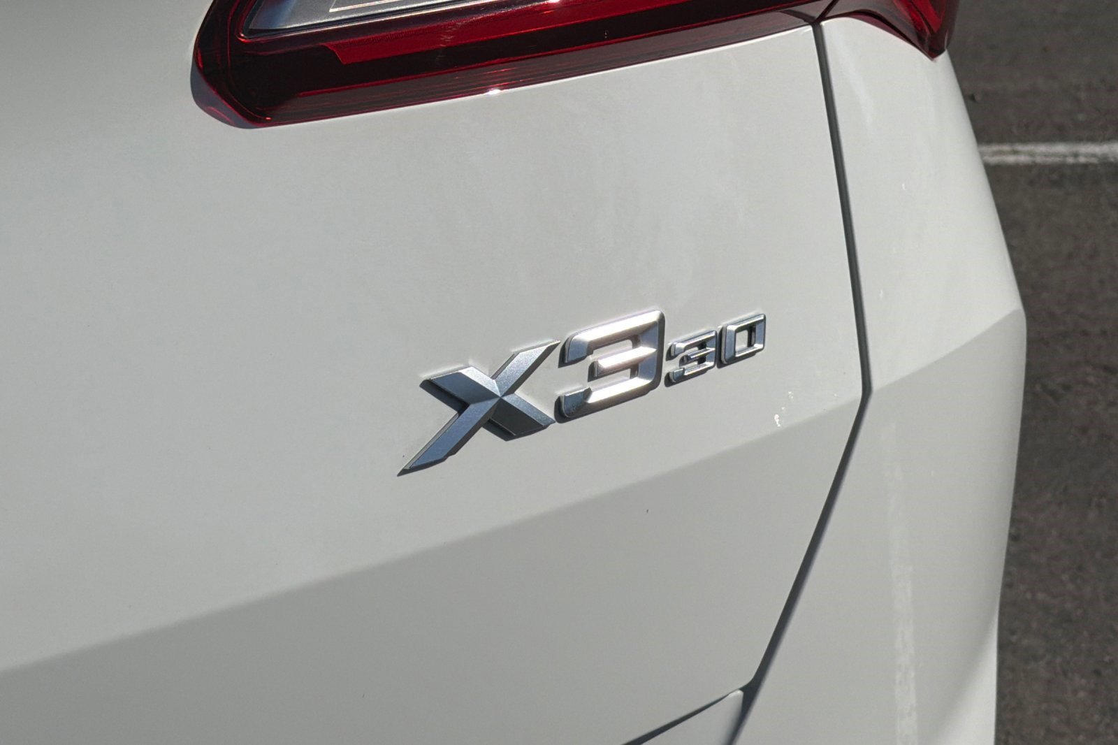 Used 2025 BMW X3 xDrive30i w/ Premium Package image 38