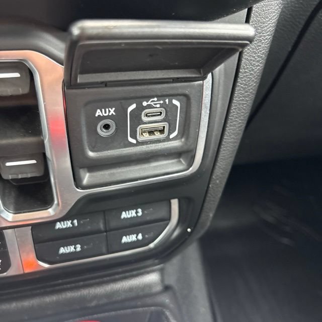Used 2021 Jeep Wrangler Unlimited Rubicon AWD/4WD image 31