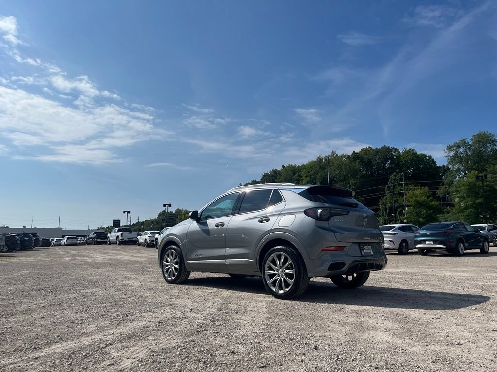 Used 2024 Buick Encore GX Avenir w/ Avenir Convenience Package AWD/4WD image 8