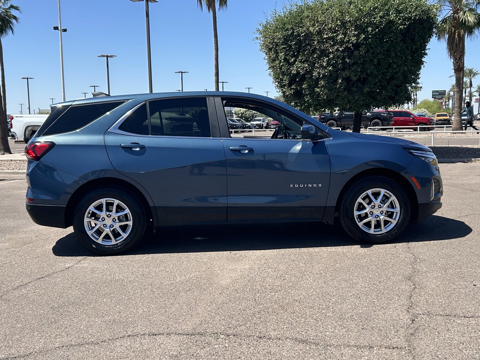 Certified 2024 Chevrolet Equinox LT image 6