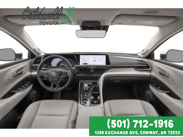 Used 2024 Toyota Crown Limited image 5