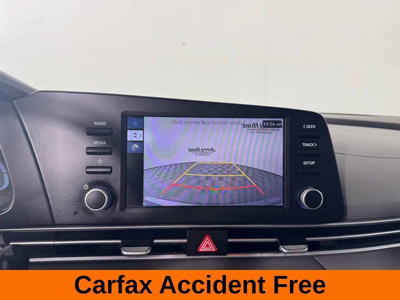 Used 2025 Hyundai Elantra SE image 3