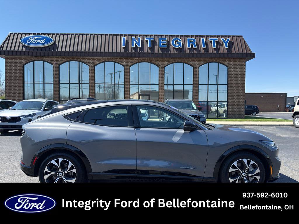 Used 2021 Ford Mustang Mach-E Premium image 1