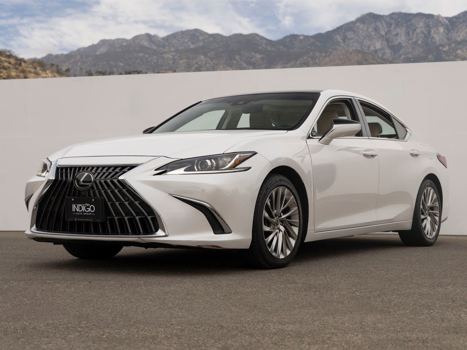 Used 2022 Lexus ES 350 w/ Accessory Package 2 FWD image 1