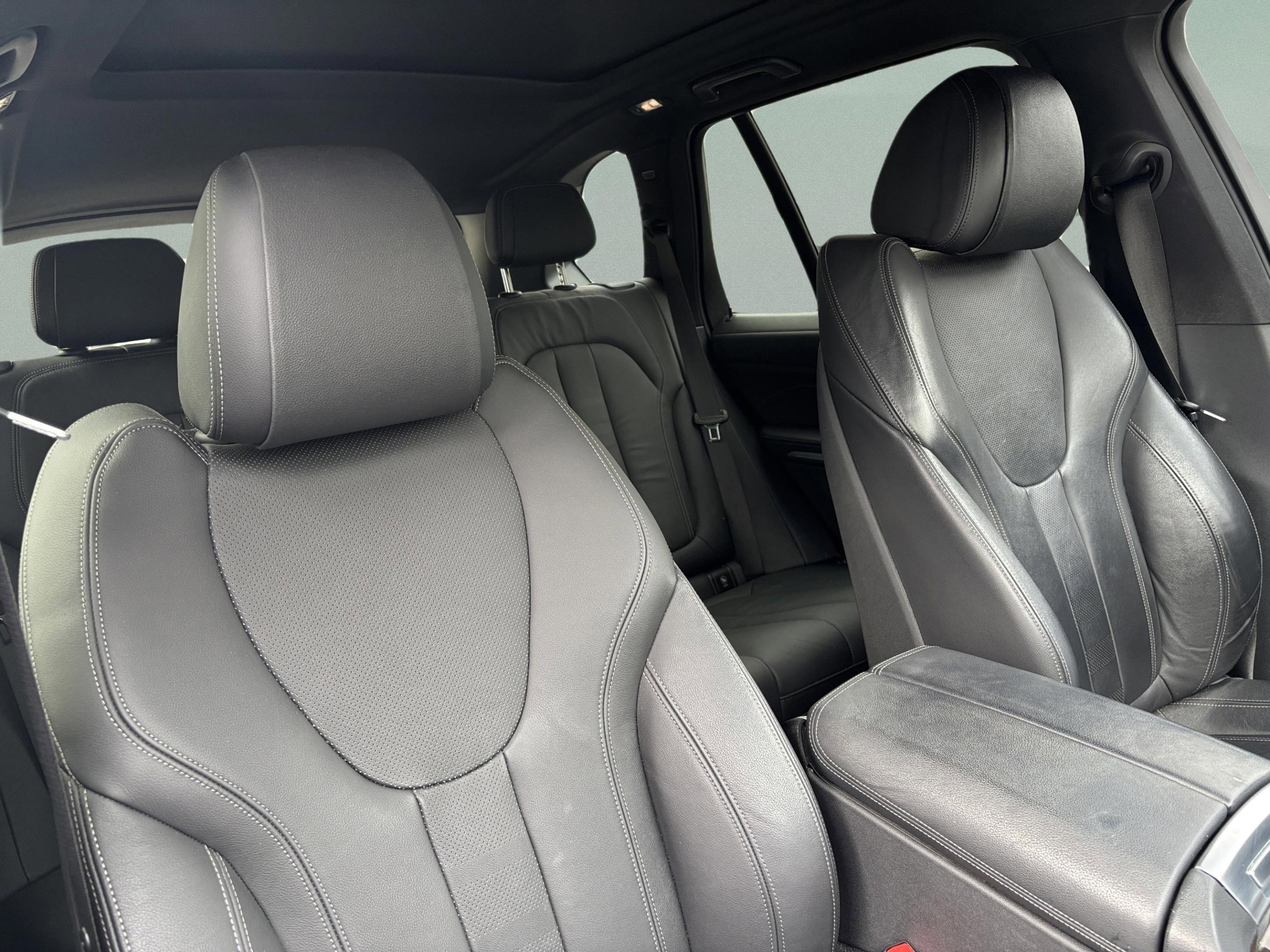 Used 2019 BMW X5 xDrive40i w/ Convenience Package image 22