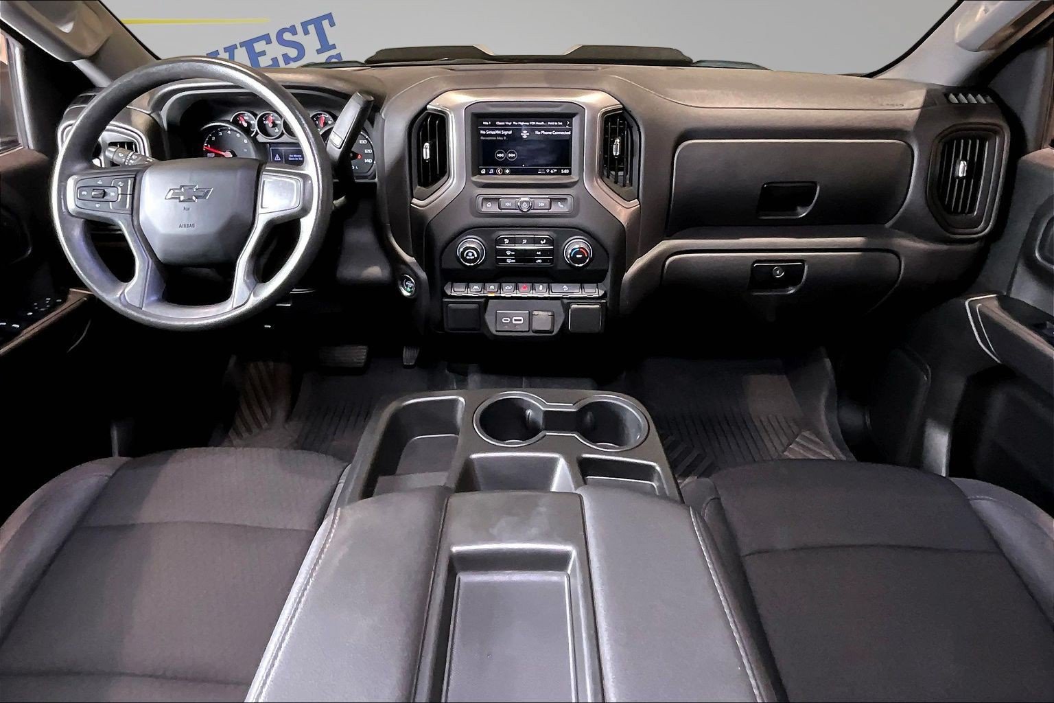 Used 2024 Chevrolet Silverado 1500 Custom Trail Boss AWD/4WD image 9